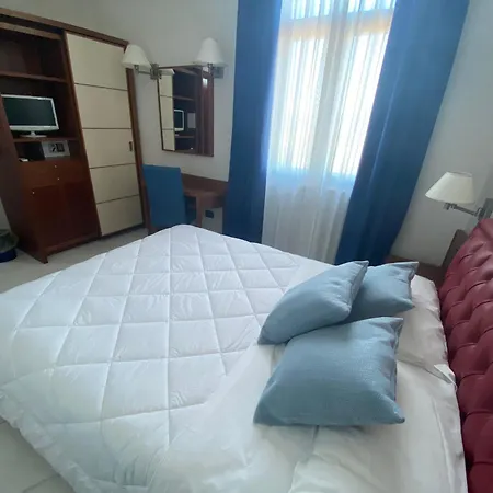Hotel Gli Dei Pozzuoli