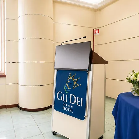 فندق Gli Dei يوتْسْوولْ