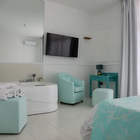 Gli Dei 4* يوتْسْوولْ