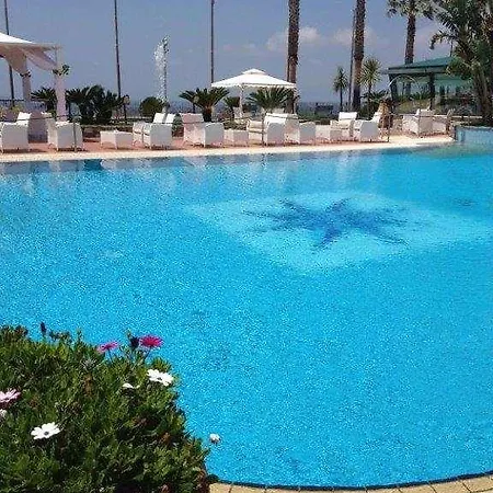 Gli Dei 4*